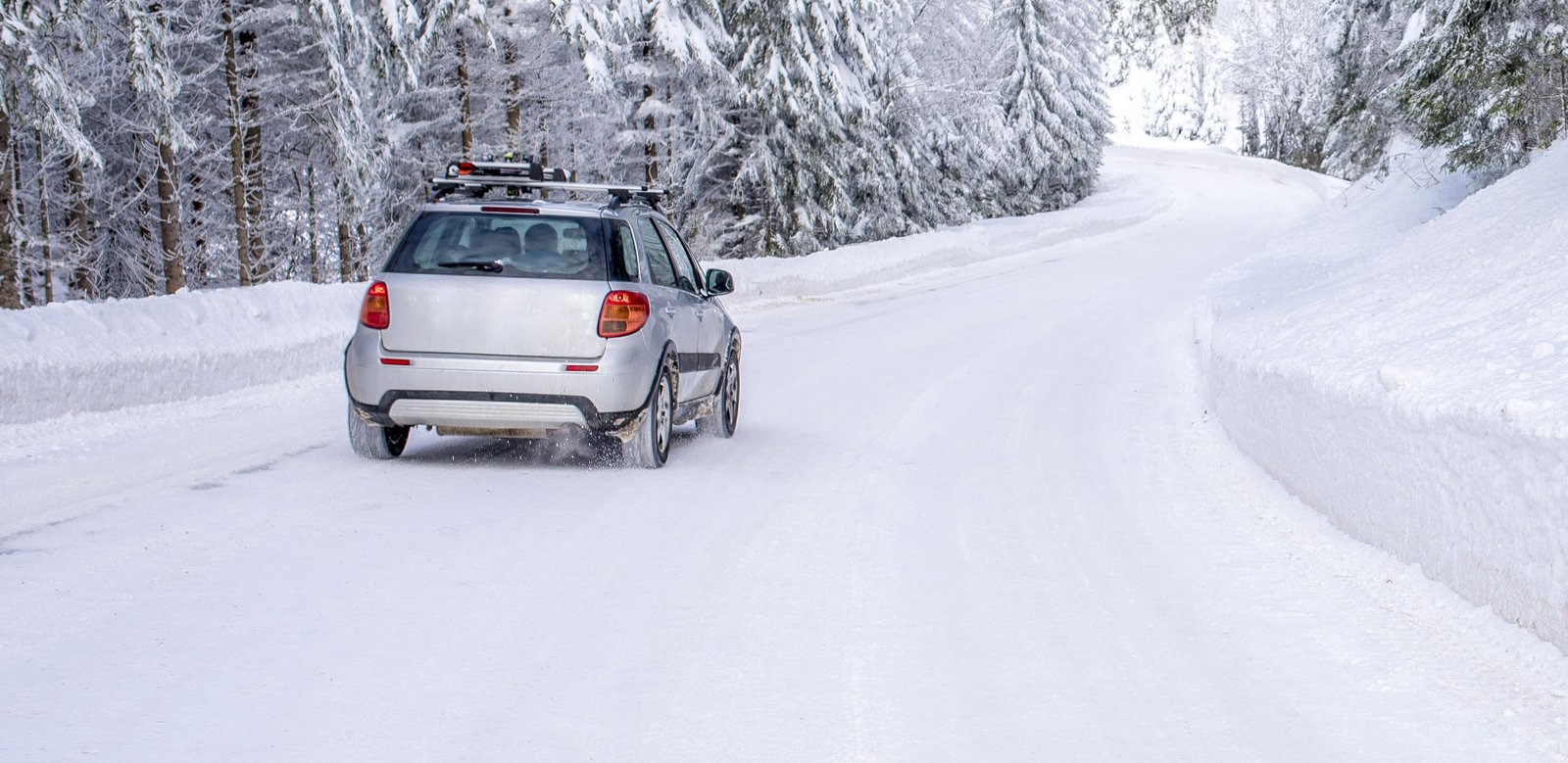 How Skilled Drivers in Himachal Handle Seasonal Difficulties
